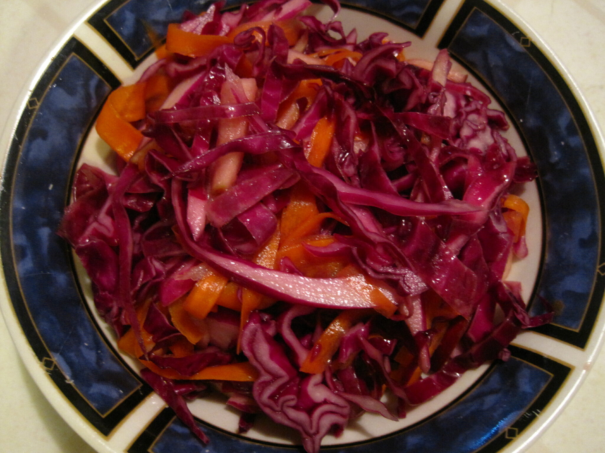 Red Cabbage & Carrot Slaw